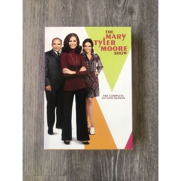 The Mary Tyler Moore Show - Complete 2nd season-3 DVD Box Set - Picture 1 of 7